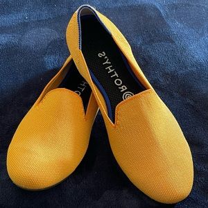 Rothy’s Lemon Drop loafer size 9